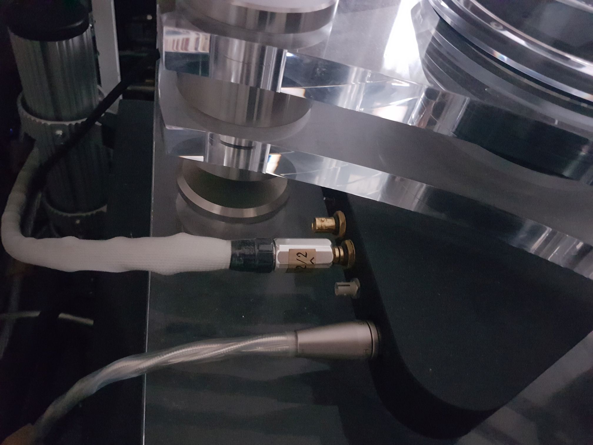 Aura ref V2 Digit.jpg