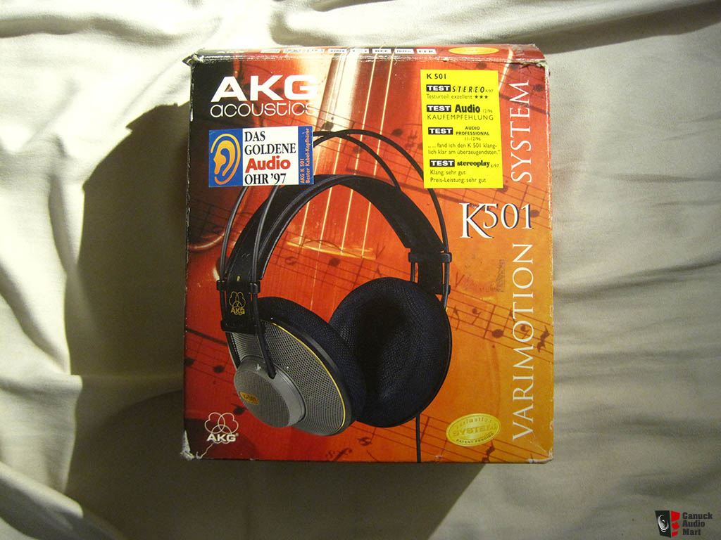 976637-akg-k501.jpg