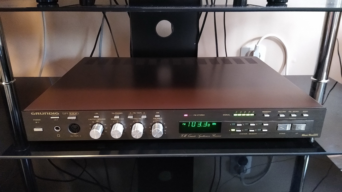 grundig01.jpg