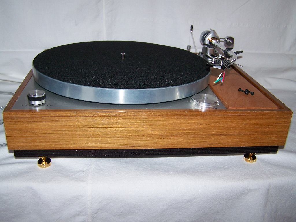 turntable 004.png
