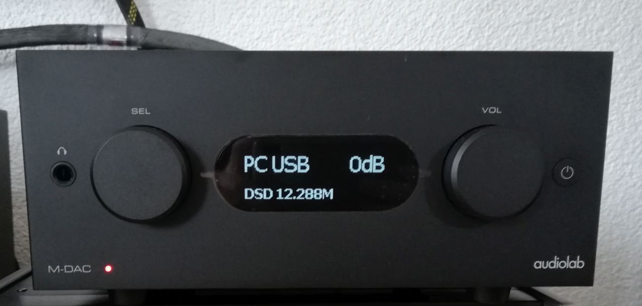 Audiolab_M-DAC_Plus__02.jpg