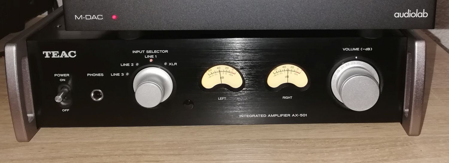 TEAC_AX-501__04.jpg