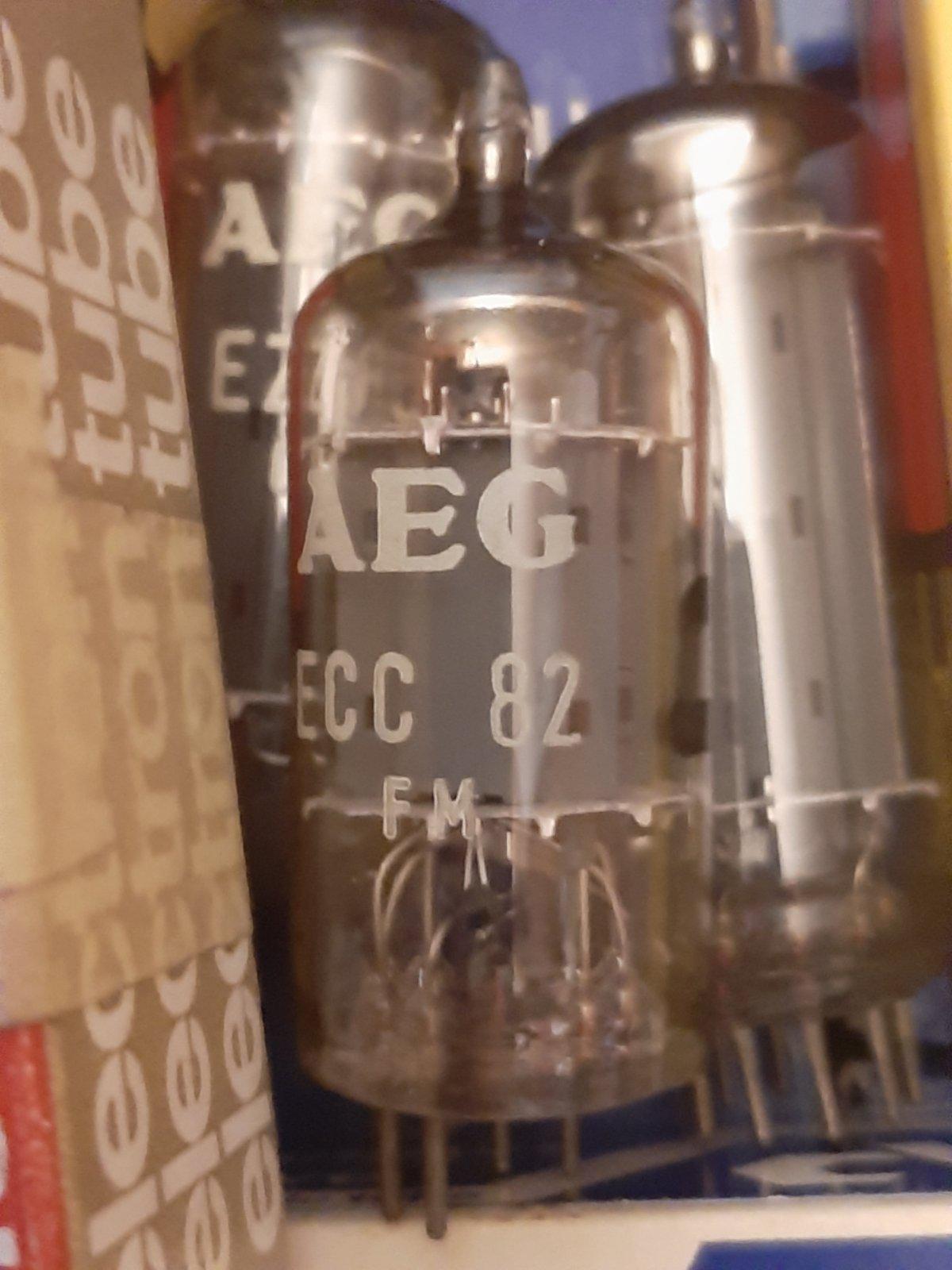 AEG ECC82.jpg