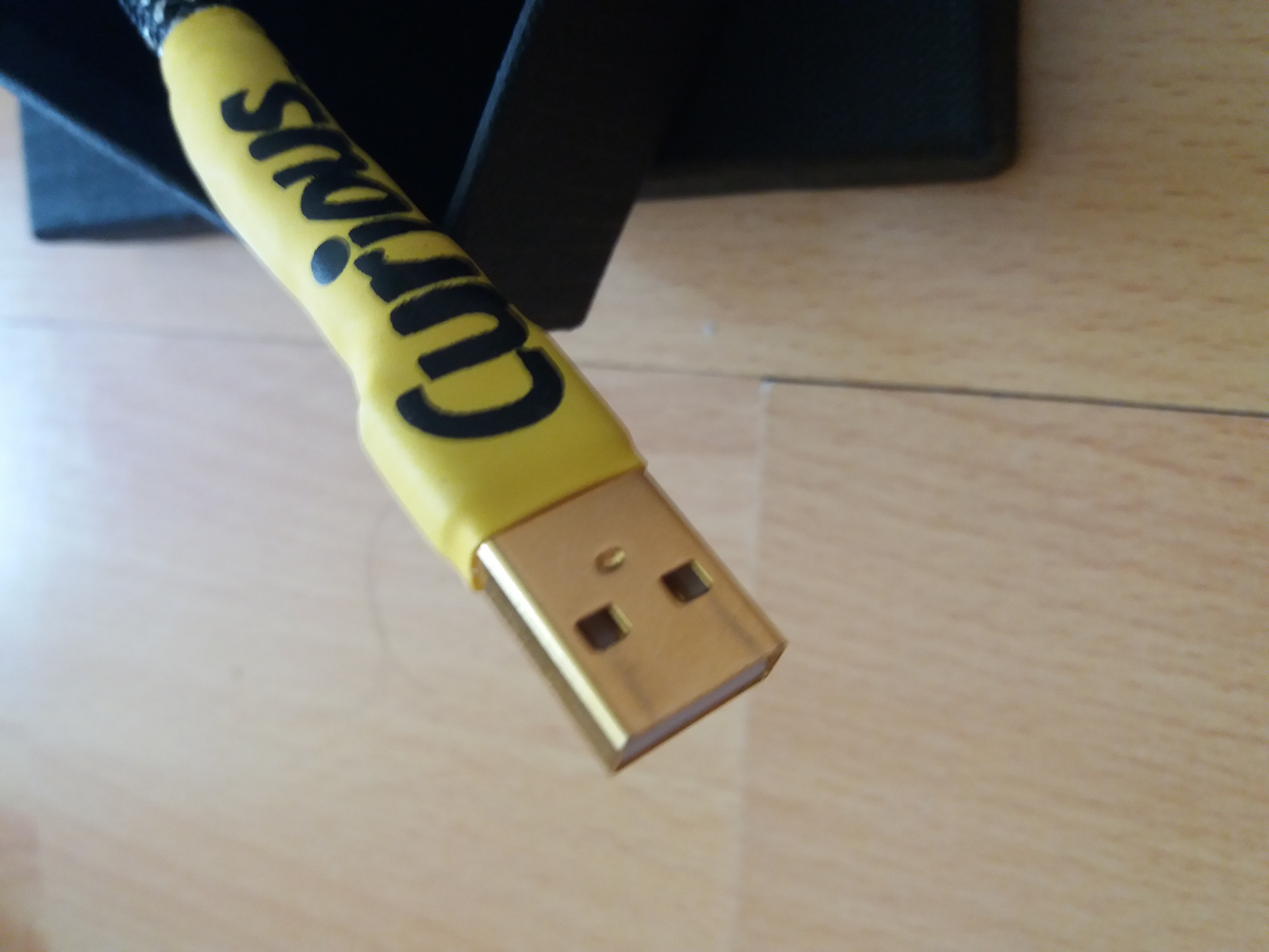 Curious_USB_3.jpg
