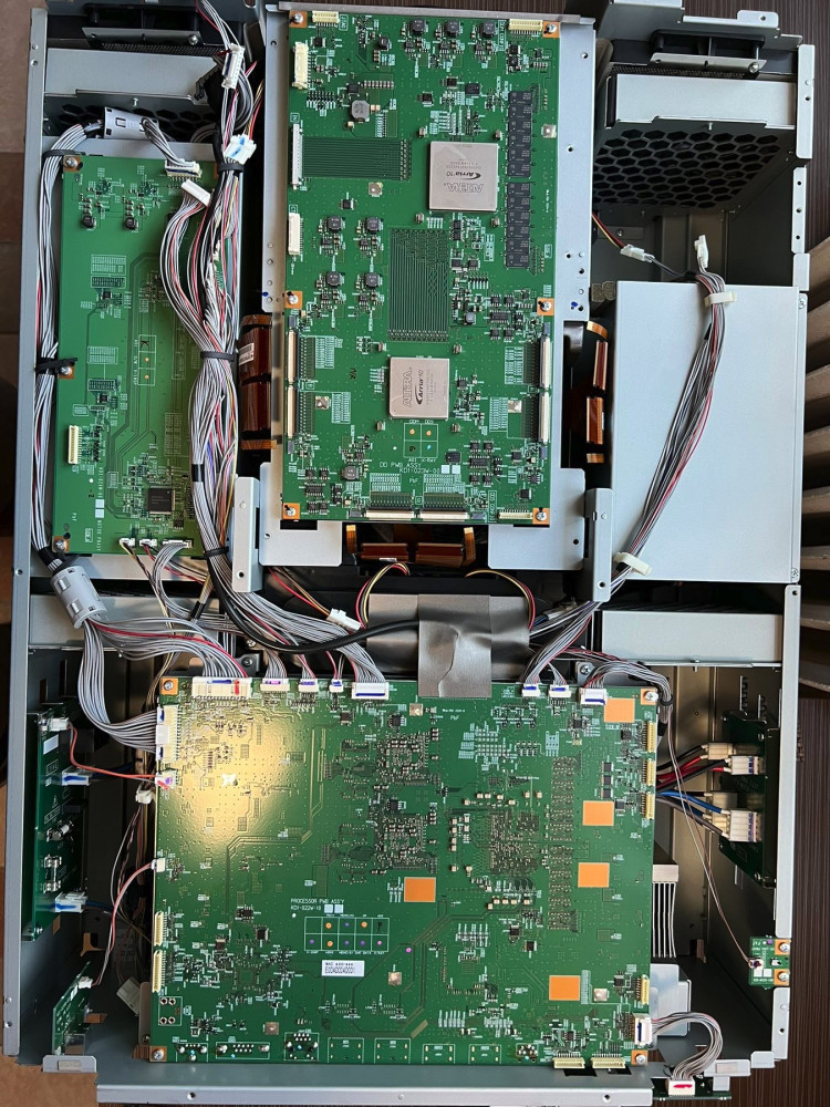 bontás2.jpg (634.87 KiB) Megtekintve 3098 alkalommal yc