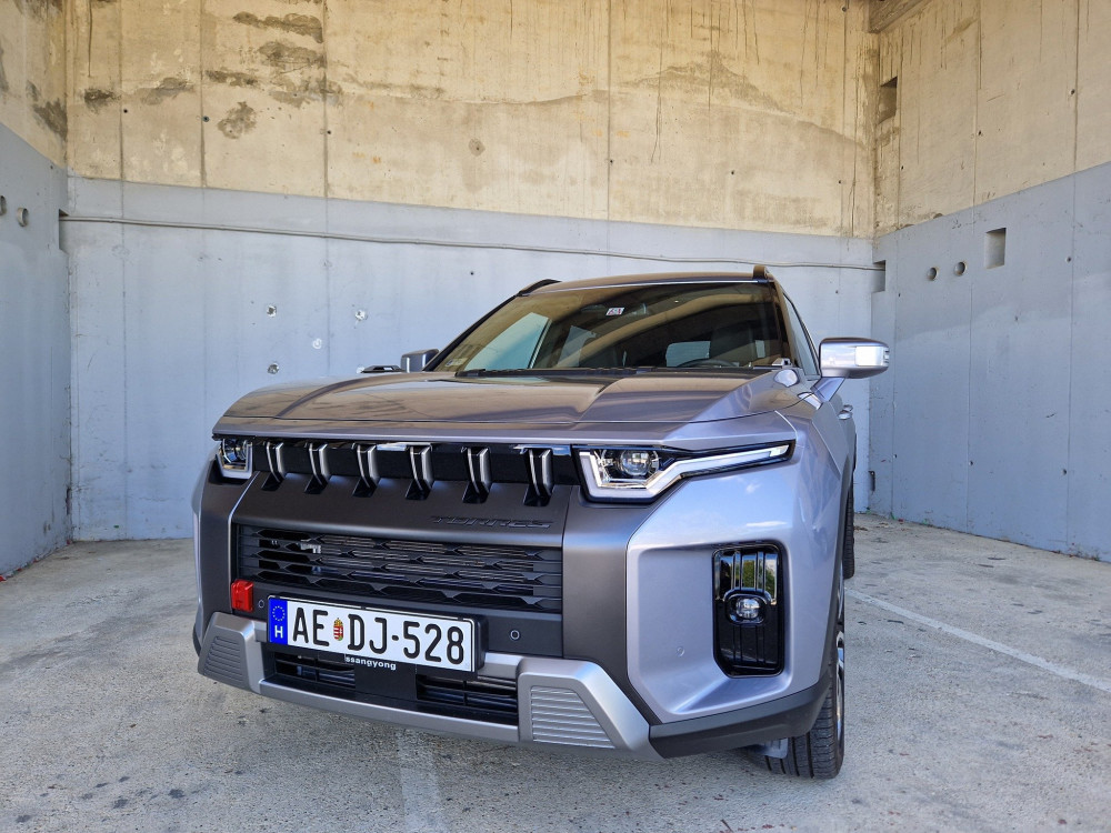 Ssangyong Torres.jpg