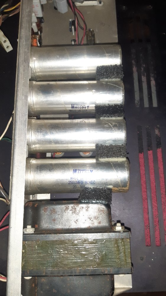 JBL L212 ultrabass supply capacitors mod.jpg