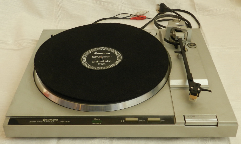 Hitachi HT-50S 1..jpg