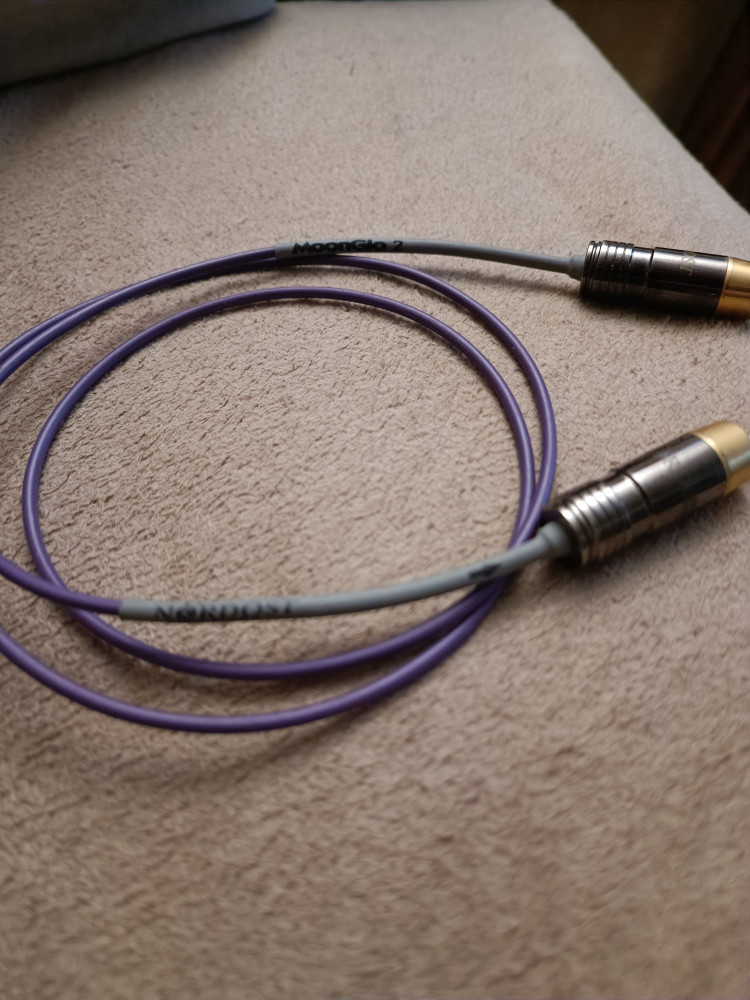 Nordost MoonGlo 2.jpg