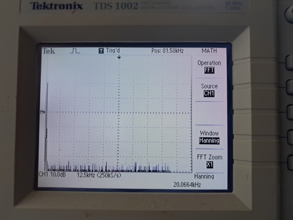 Münchhausen drive V-FET SE 20kHz 1W FFT.jpg