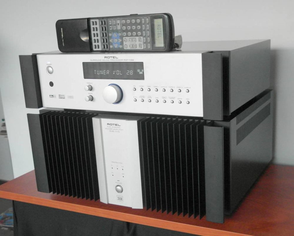 rotel-rmb-1075-a6.jpg