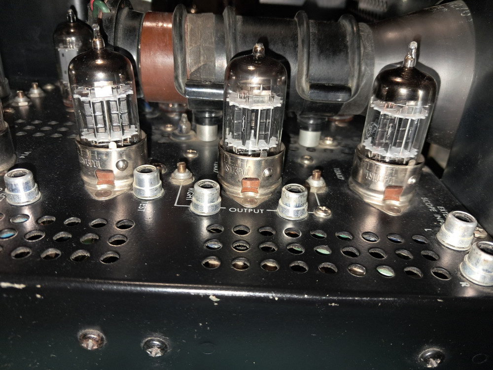 Marantz 10B output tubes.jpg