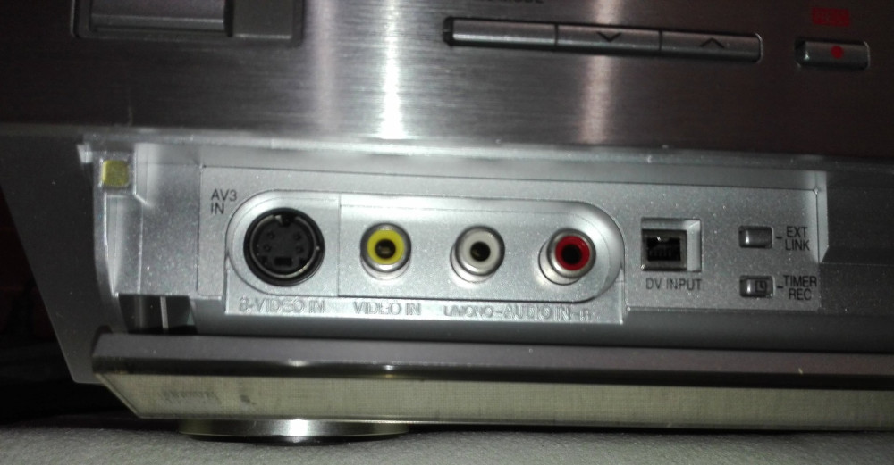 DVD felvevő - Panasonic DMR-E20EG - 13.jpg