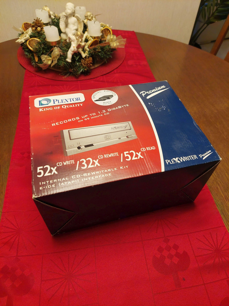 Plextor_Premium (1).jpg