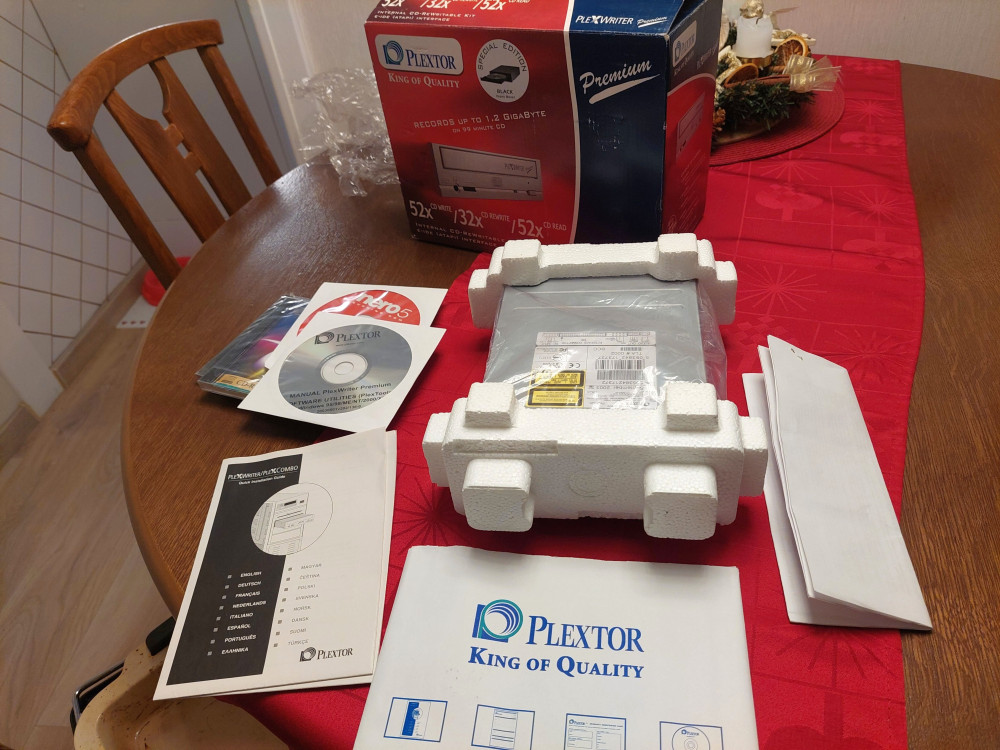 Plextor_Premium (3).jpg