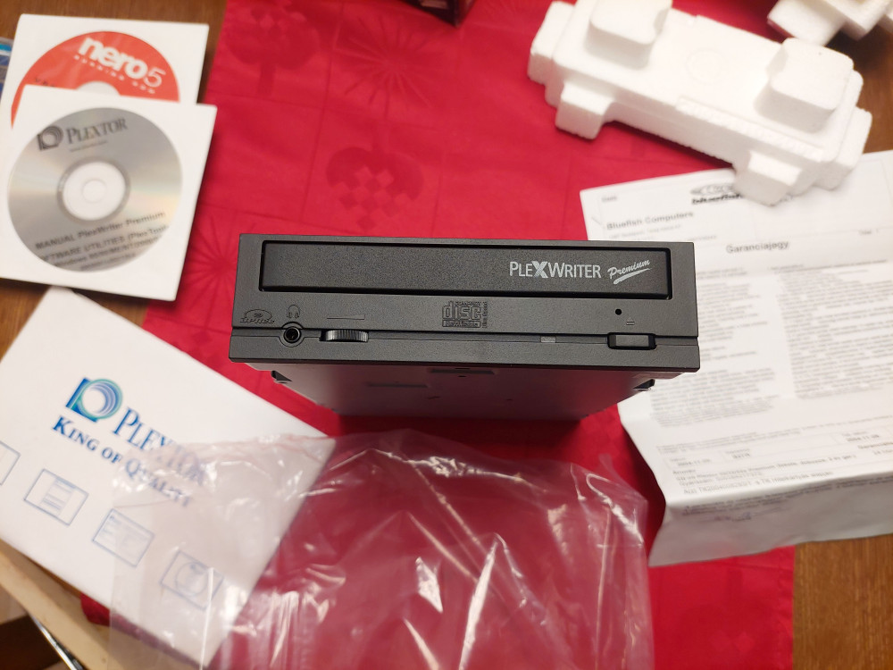 Plextor_Premium (5).jpg