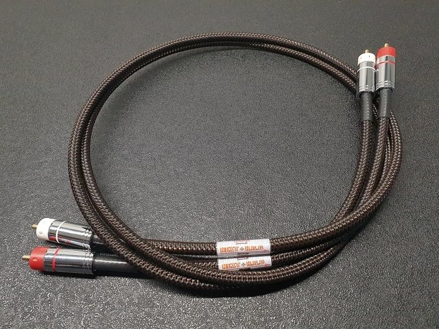 Next + NANO HRC v.2 7 kicsi.jpg