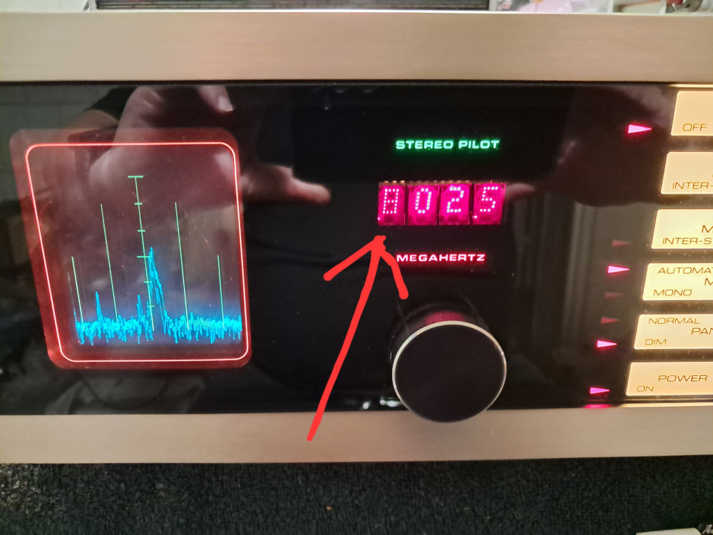 Sequerra model 1 bad HP 5082-7302 LED display.jpg
