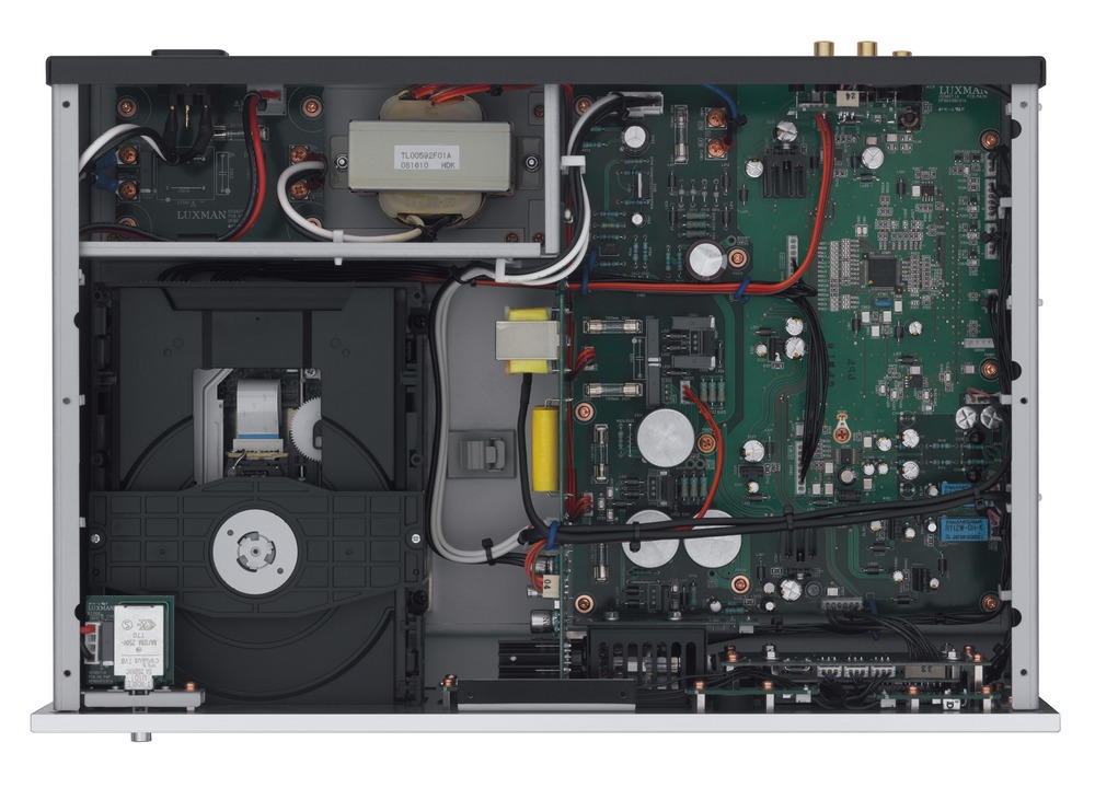 Luxman-D-380-Cd-player-inside.jpg